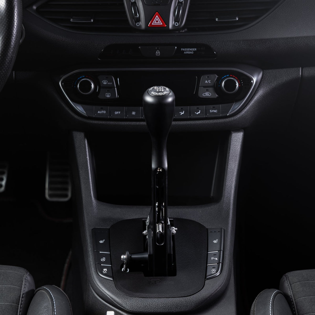 Short shifter Hyundai i30N 6-speed gearbox with cover
