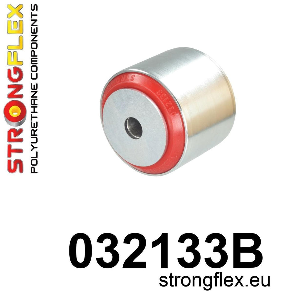 Silentblock delantero del soporte del diferencial trasero BMW Serie 5 G30 (032133B)