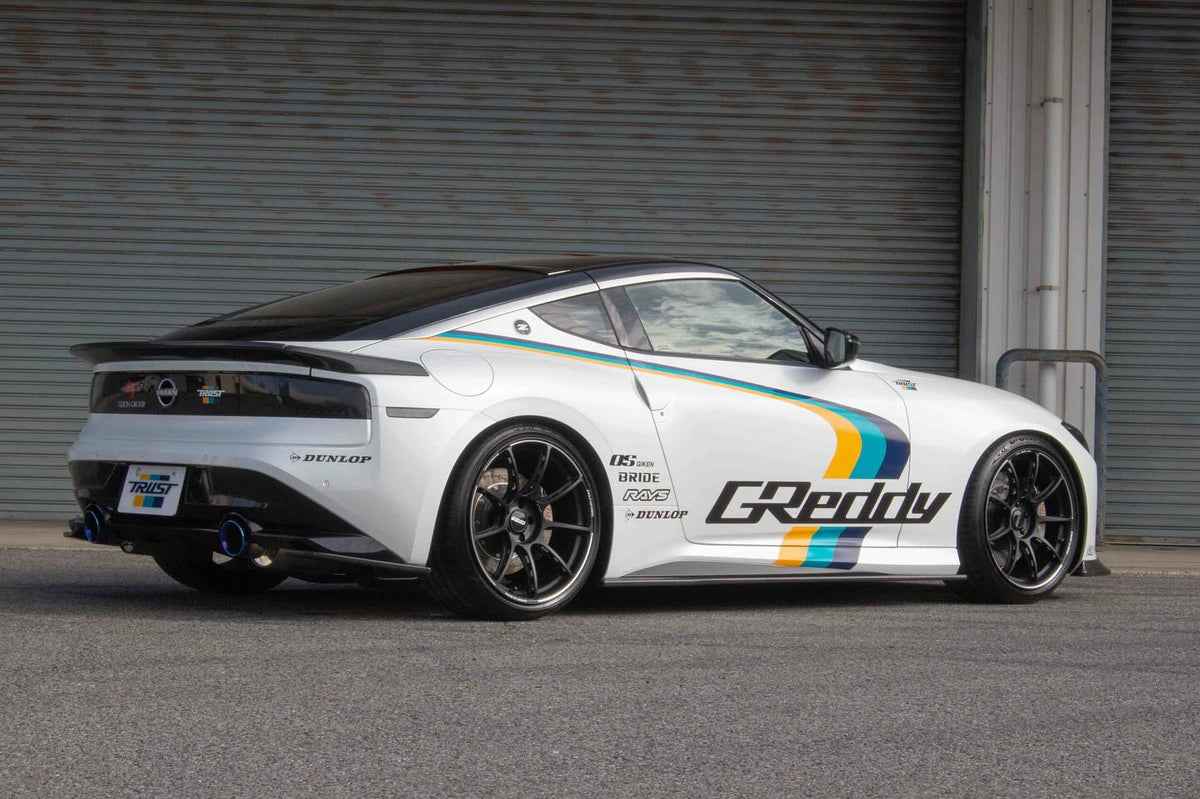 Alerón trasero GReddy para Nissan 400Z - carbono