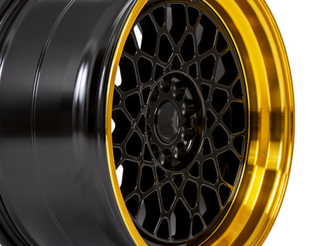 Llanta 59°North D-008 18x9,5" 5x114.3/120 ET22 morado brillo con labio pulido