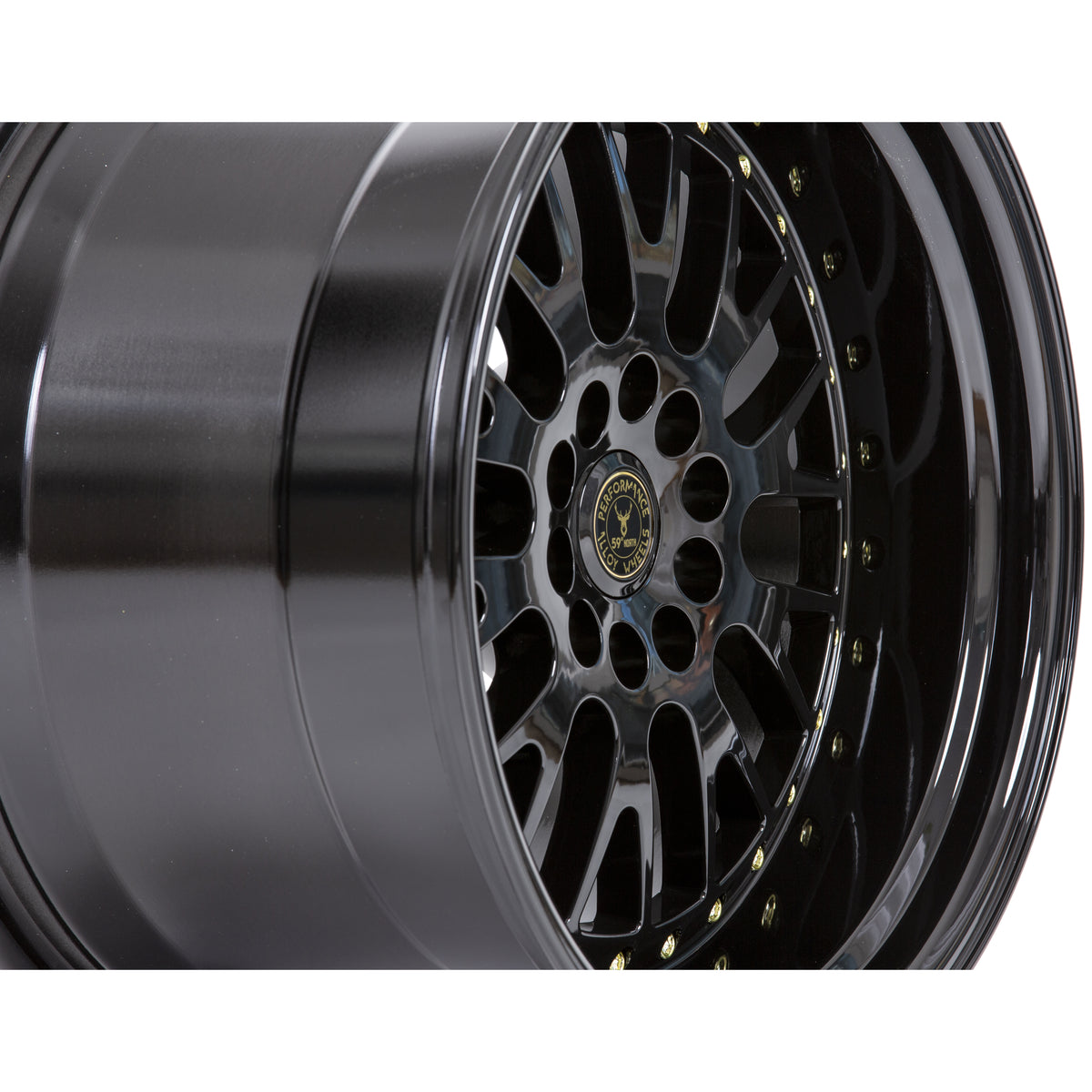 Llanta 59°North D-003 18x11" 5x114.3/120 ET15 negro brillo