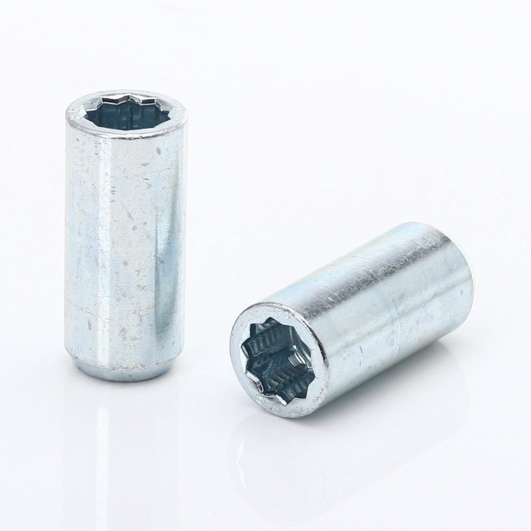 Tuercas de rueda largas de llave interior M14x1.5 en plata (20 unidades)