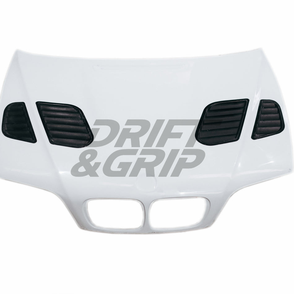CAPO BMW M3 E46 COUPE CON REJILLAS - FIBRA