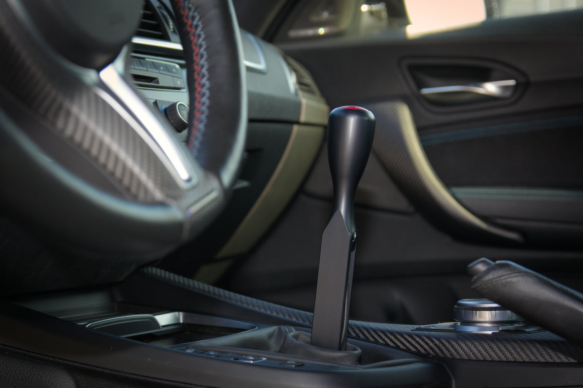 Short shifter BMW M2 F87, M3 F80, M4 F82 (bolt-on) Self Centring