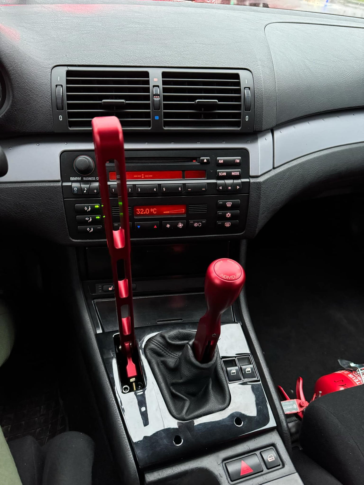 Hydraulic handbrake No6