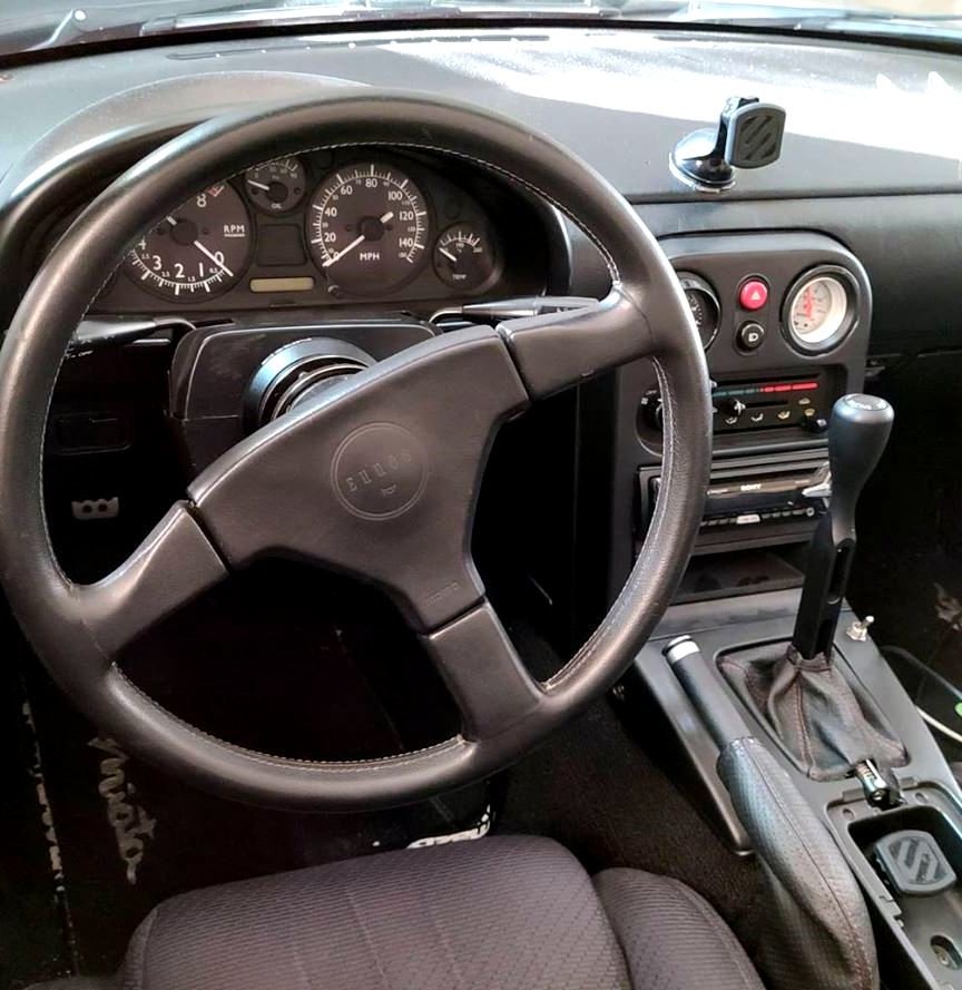 Short shifter BMW V3 to fit Mazda MX-5 NA/NB transmission tunnel