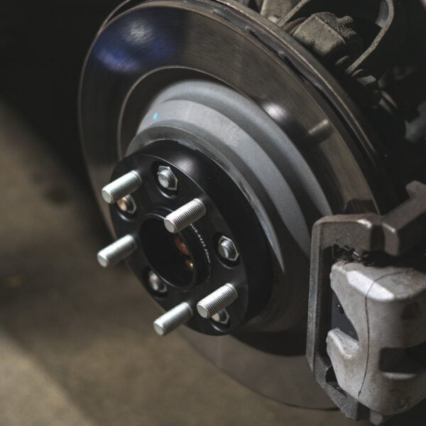 Kit de separadores flush CTS Turbo Tesla Model 3 e Y