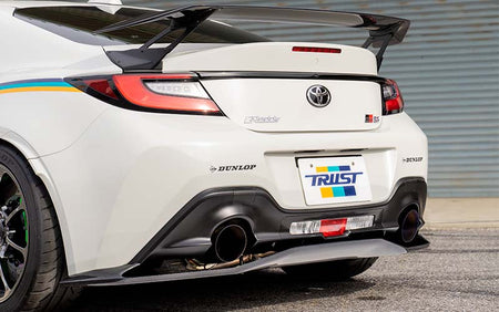 Faldón trasero GReddy × Voltex para GR86 y BRZ - en fibra