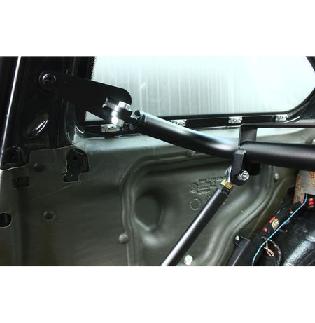 Barra anclaje arneses BMW E92 coupé