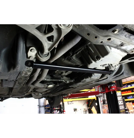 Barra de refuerzo inferior delantera BMW E46