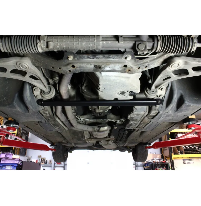 Barra de refuerzo inferior delantera BMW E46