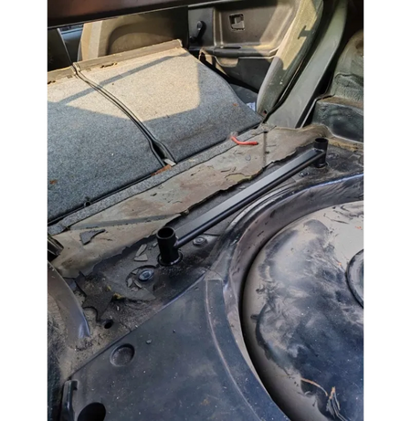 Barra inferior trasera de subchasis BMW E46