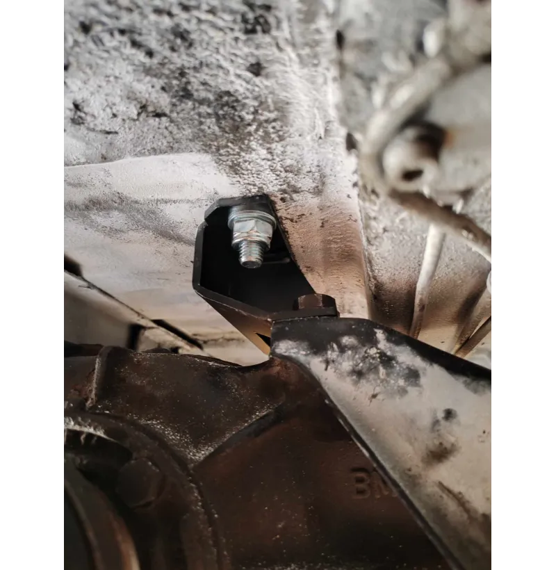 Barra X-brace trasera de 4 puntos BMW E36 Compact