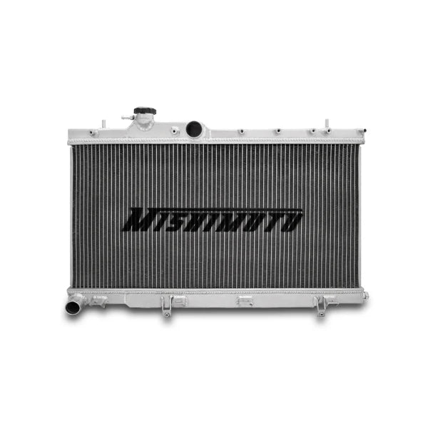 Radiador de aluminio Mishimoto Performance para Subaru Legacy (98-04) (EJ20)