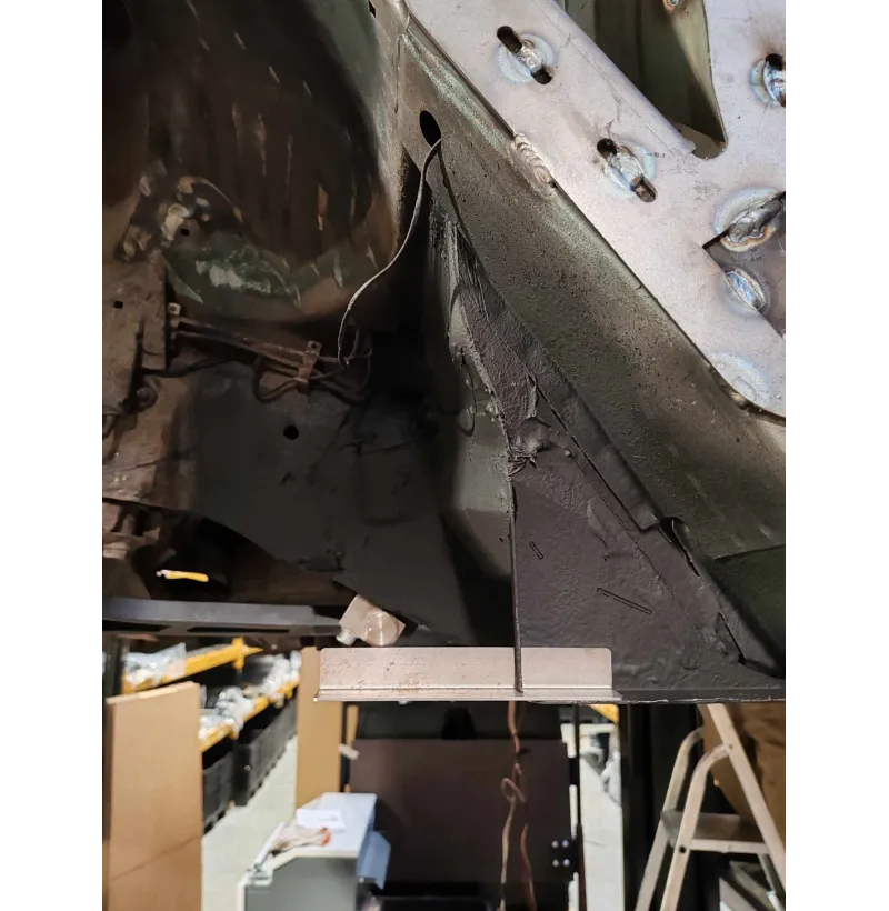 Reparación esquinas delanteras suelo BMW E36