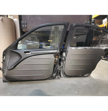 Paneles puerta traseros aluminio BMW E46 berlina