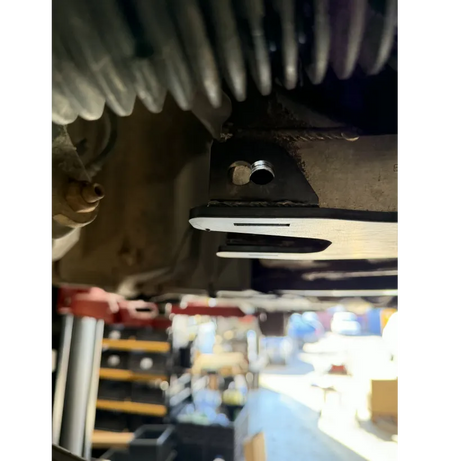 Refuerzo cuna delantera acero BMW E9X y E8X