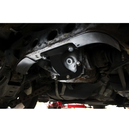 Refuerzo soporte diferencial 168L BMW E9X