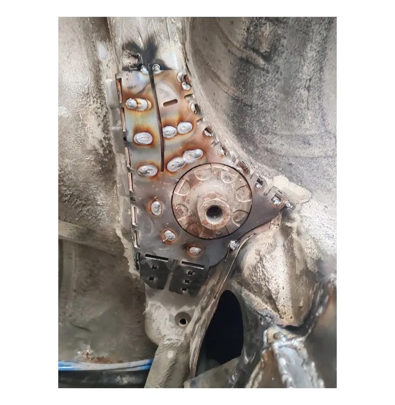 Refuerzo suelo subchasis trasero BMW E36 Compact