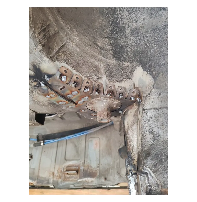 Refuerzo suelo subchasis trasero BMW E36 Compact