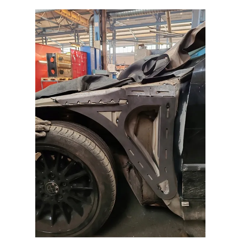 Refuerzos pasos de rueda BMW E36 berlina y Compact