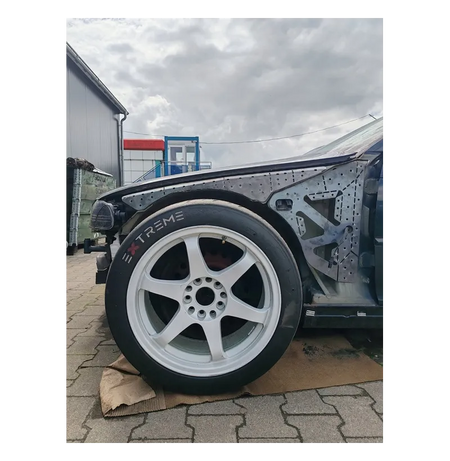 Refuerzos pasos de rueda delanteros BMW E46