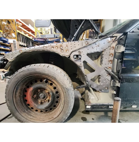 Refuerzos pasos de rueda delanteros BMW E46