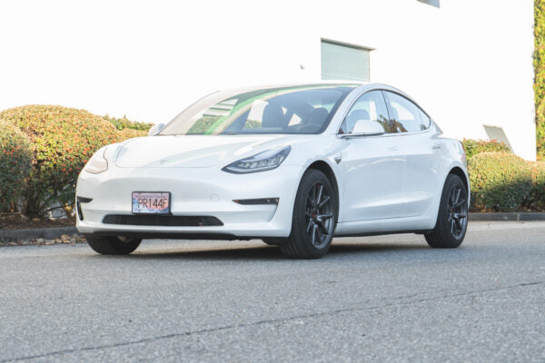 Kit de separadores flush CTS Turbo Tesla Model 3 e Y