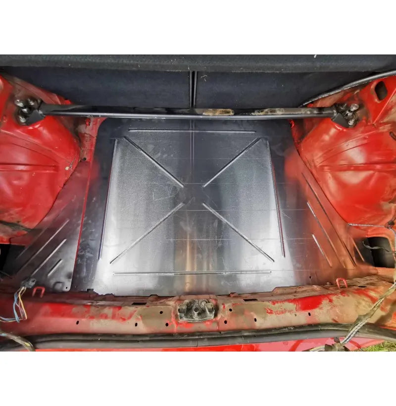 Tapa hueco rueda repuesto BMW E36 Compact
