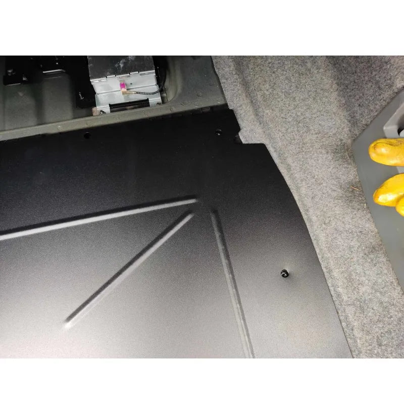 Tapa hueco rueda repuesto aluminio BMW E9X