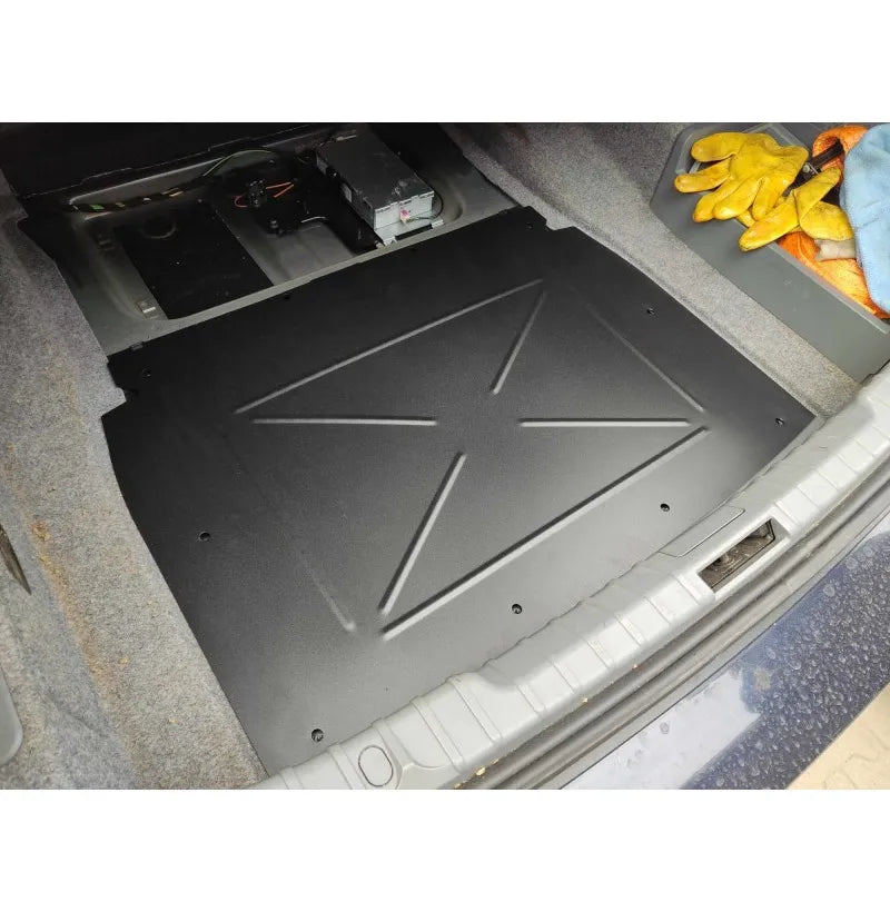 Tapa hueco rueda repuesto aluminio BMW E9X