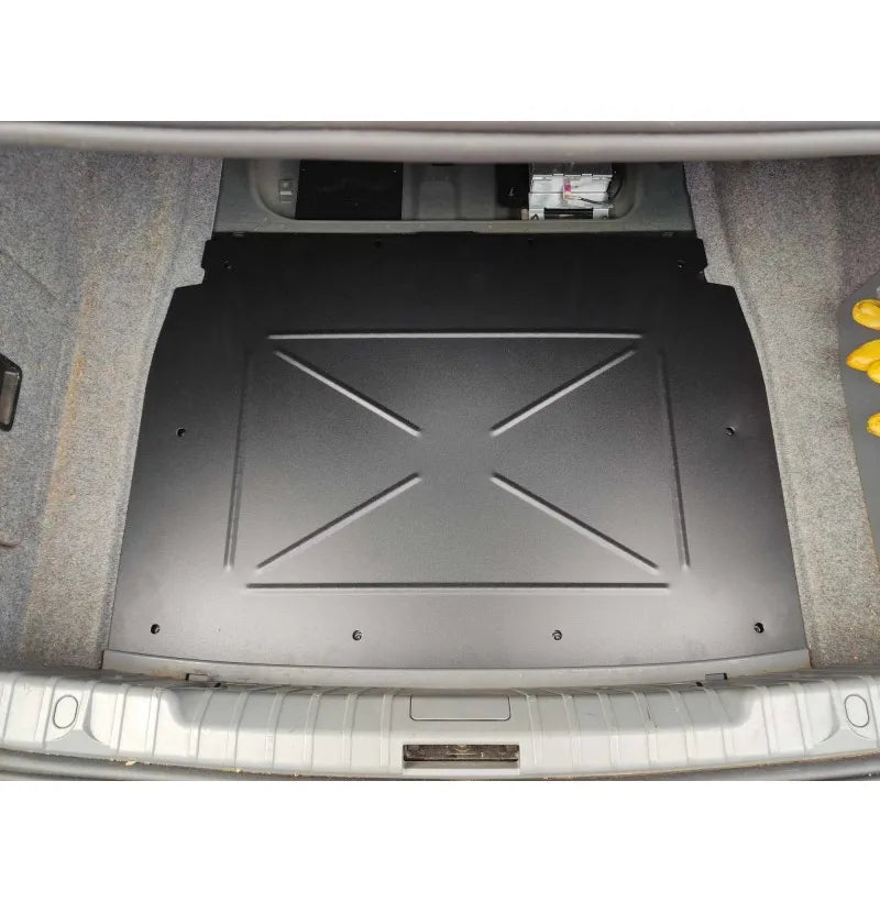 Tapa hueco rueda repuesto aluminio BMW E9X